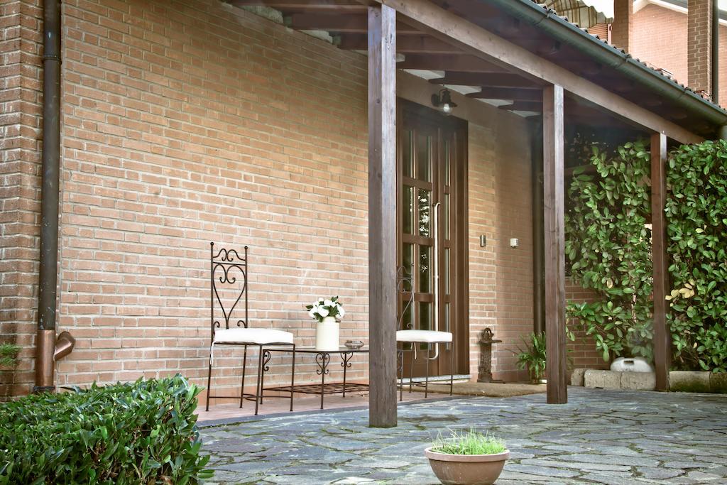 Borgo Manzoni - Charming House Hotel Rozzano Ngoại thất bức ảnh